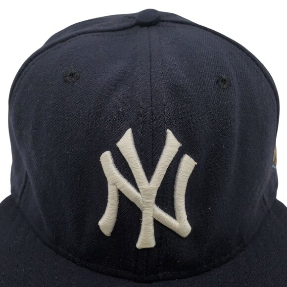 NEW YORK YANKEES Hat Cap Baseball Black WS 2009 Fitted 7 1/4 New Era On Field - Picture 2 of 8